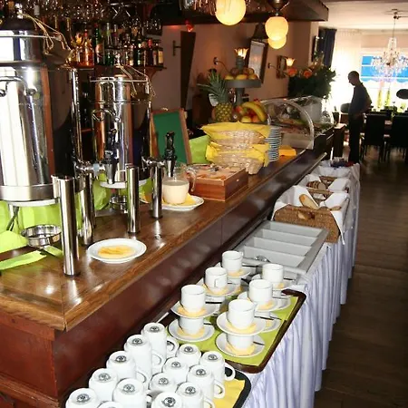 Albion Hotel 3*